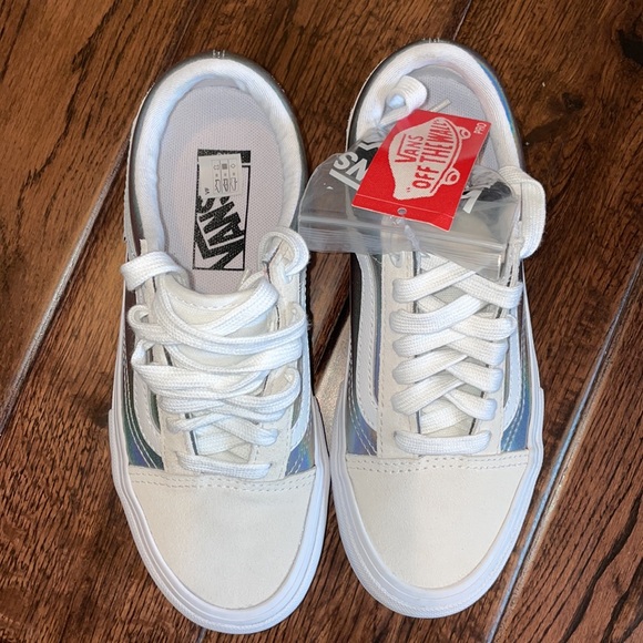 NWT Vans Metallic and Cream Skate Pros - Picture 2 of 5